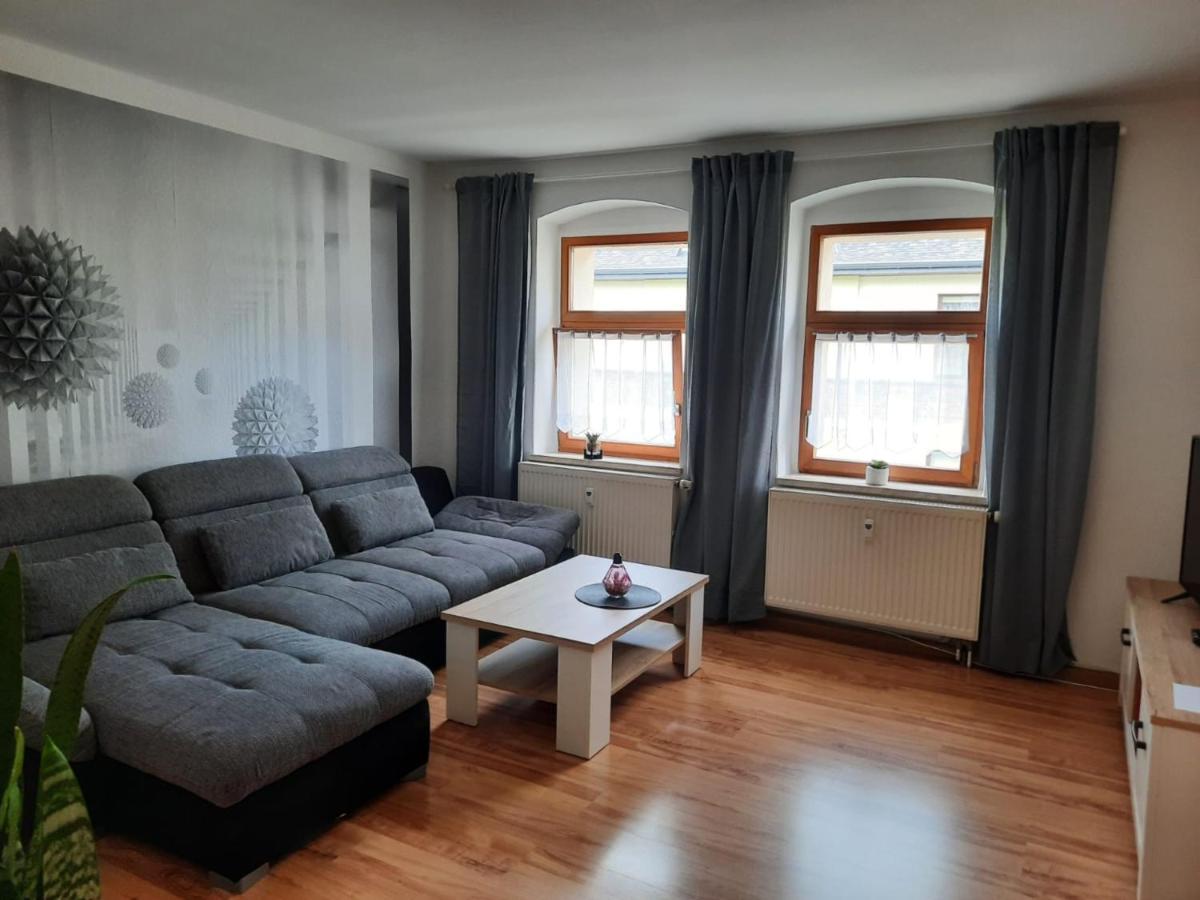 Neu! Geschmackvolle Lengenfeld *